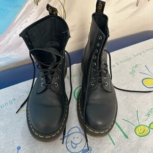 Dr Martens “The Original”. NWOT